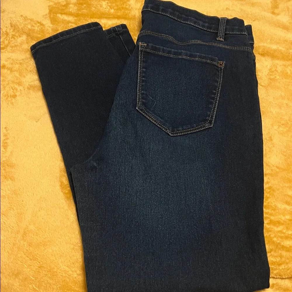 Women's Skinny Jeans in Dark Blue Stretch Denim - Picture 4 of 4